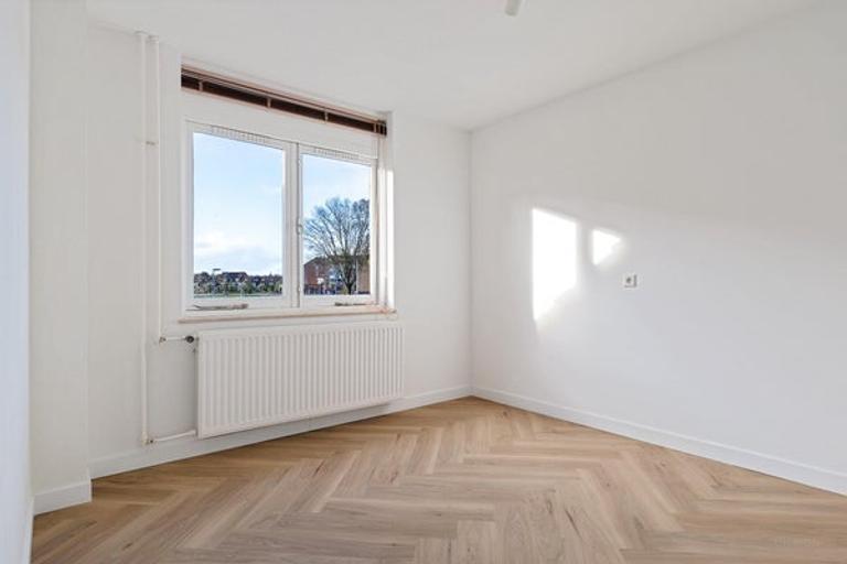 Woning aan het water met 4 slaapkamers - Afbeelding 15