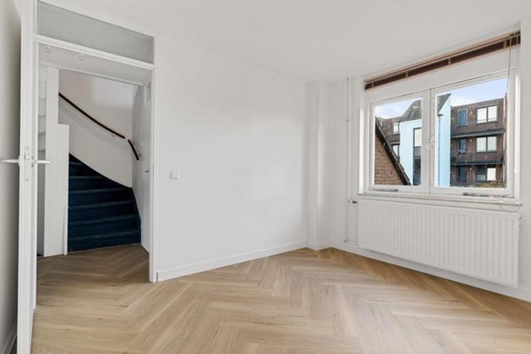 Woning aan het water met 4 slaapkamers - Afbeelding 16