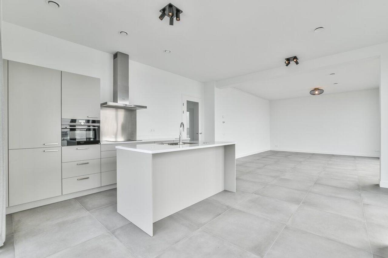 Appartement aan Hellingstraat - Afbeelding 9
