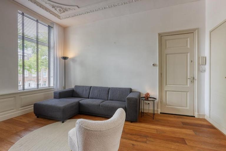 2-slaapkamerappartement met zonnig terras - Afbeelding 5