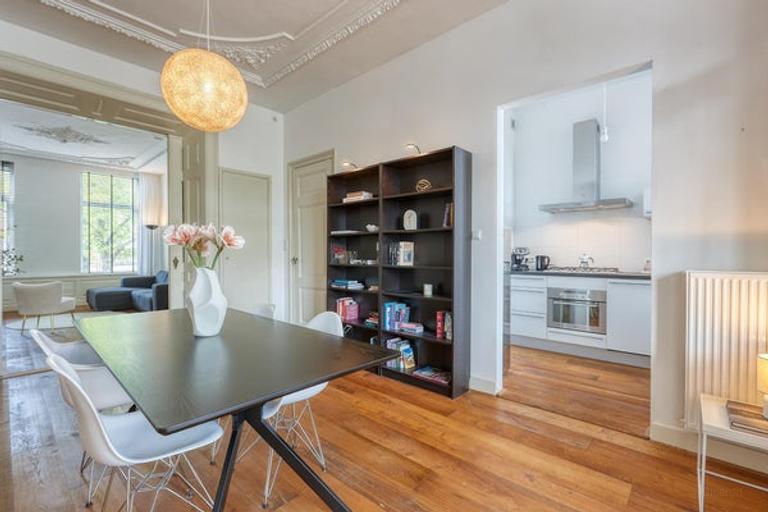 2-slaapkamerappartement met zonnig terras - Afbeelding 10