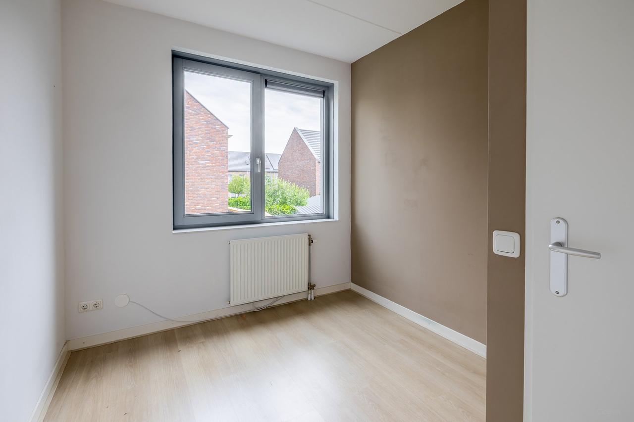 Huis met 4 slaapkamers en tuin - Afbeelding 14