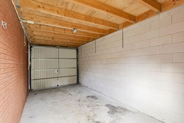 Semi-detached house with garage in Velp - Image 13