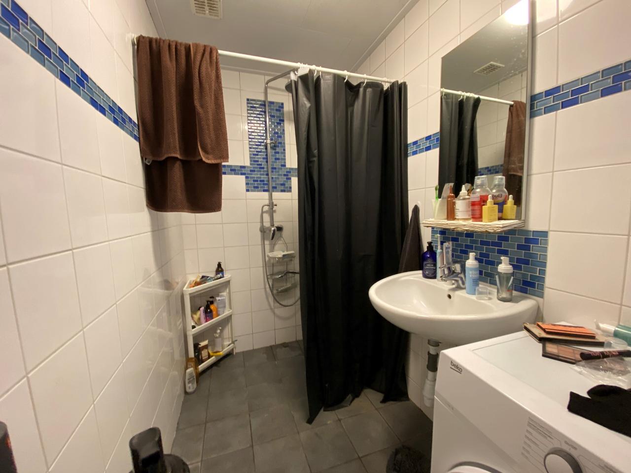 Kamer van 11 m2 met tuin in Lewenborg - Afbeelding 7
