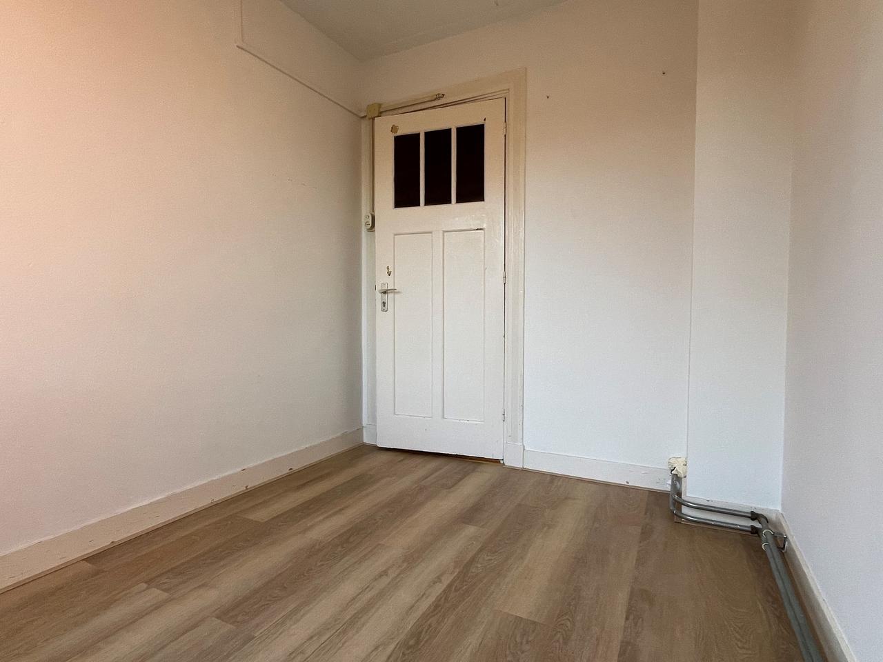 Studentenkamer van 20 m² met balkon - Afbeelding 4