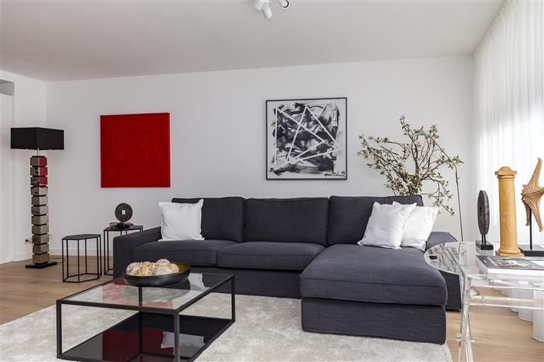 Licht 3-kamerappartement met balkon - Afbeelding 8
