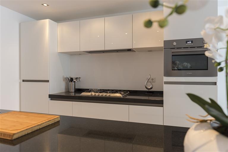 Licht 3-kamerappartement met balkon - Afbeelding 12