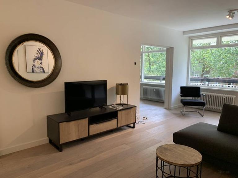 2-slaapkamer appartement met balkon - Afbeelding 2