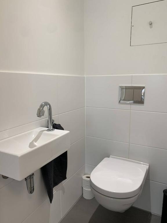 2-slaapkamer appartement met balkon - Afbeelding 9