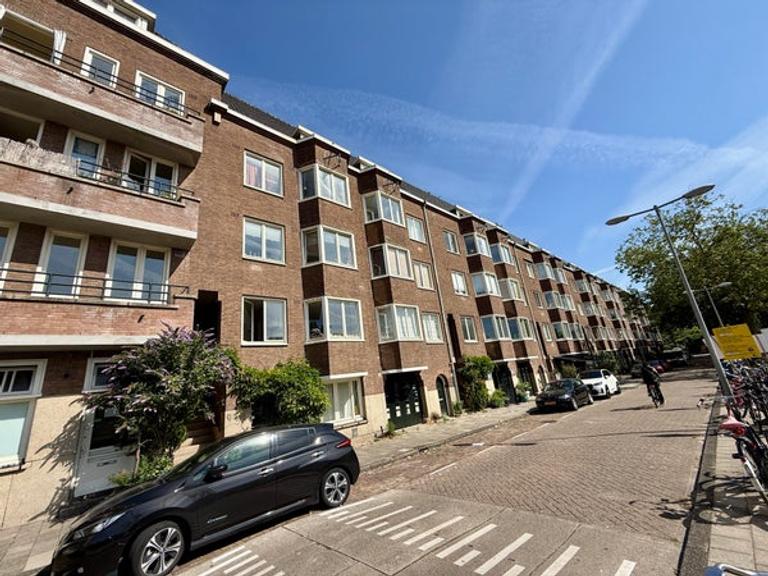 2-bedroom with roof terrace in East - Image 10