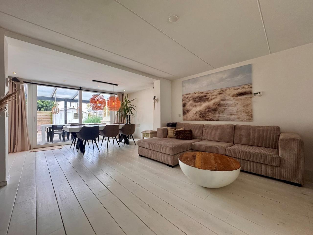 5-bedroom house with garden in Mook - Image 8