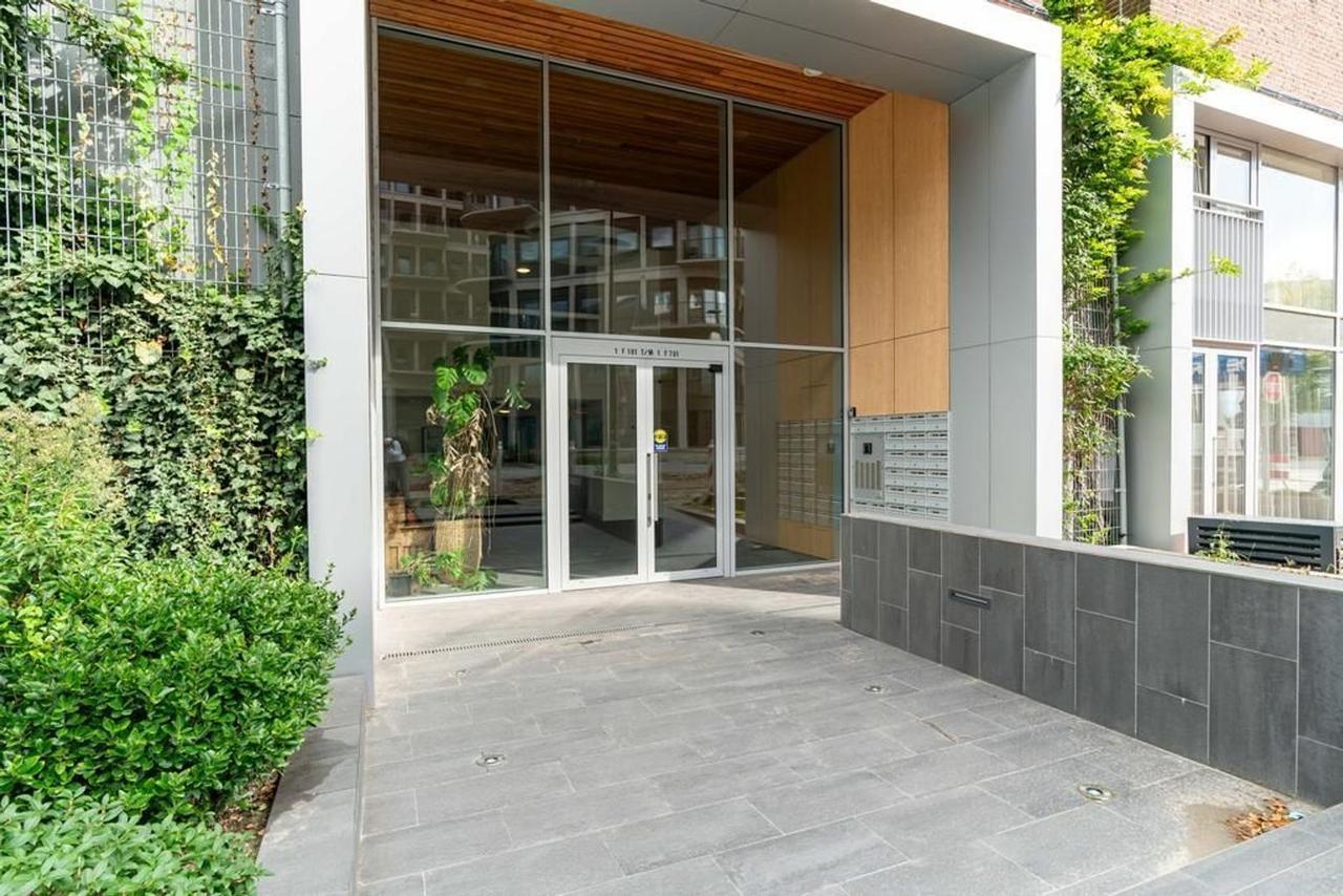 Gemeubileerd 5-kamerappartement met parking - Afbeelding 3