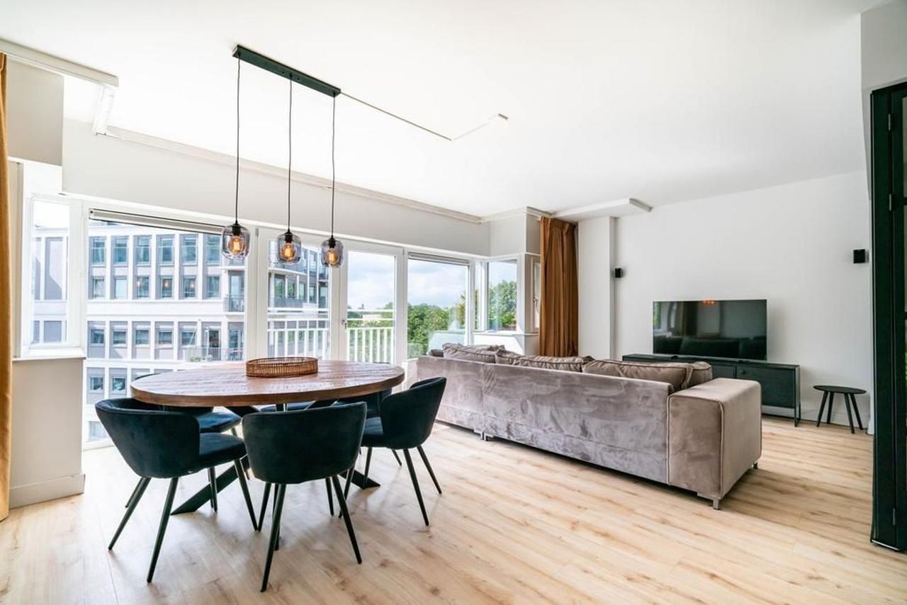 Gemeubileerd 5-kamerappartement met parking - Afbeelding 11