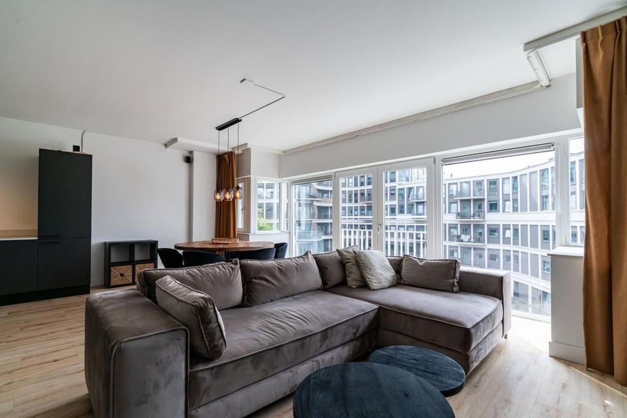 Gemeubileerd 5-kamerappartement met parking - Afbeelding 13