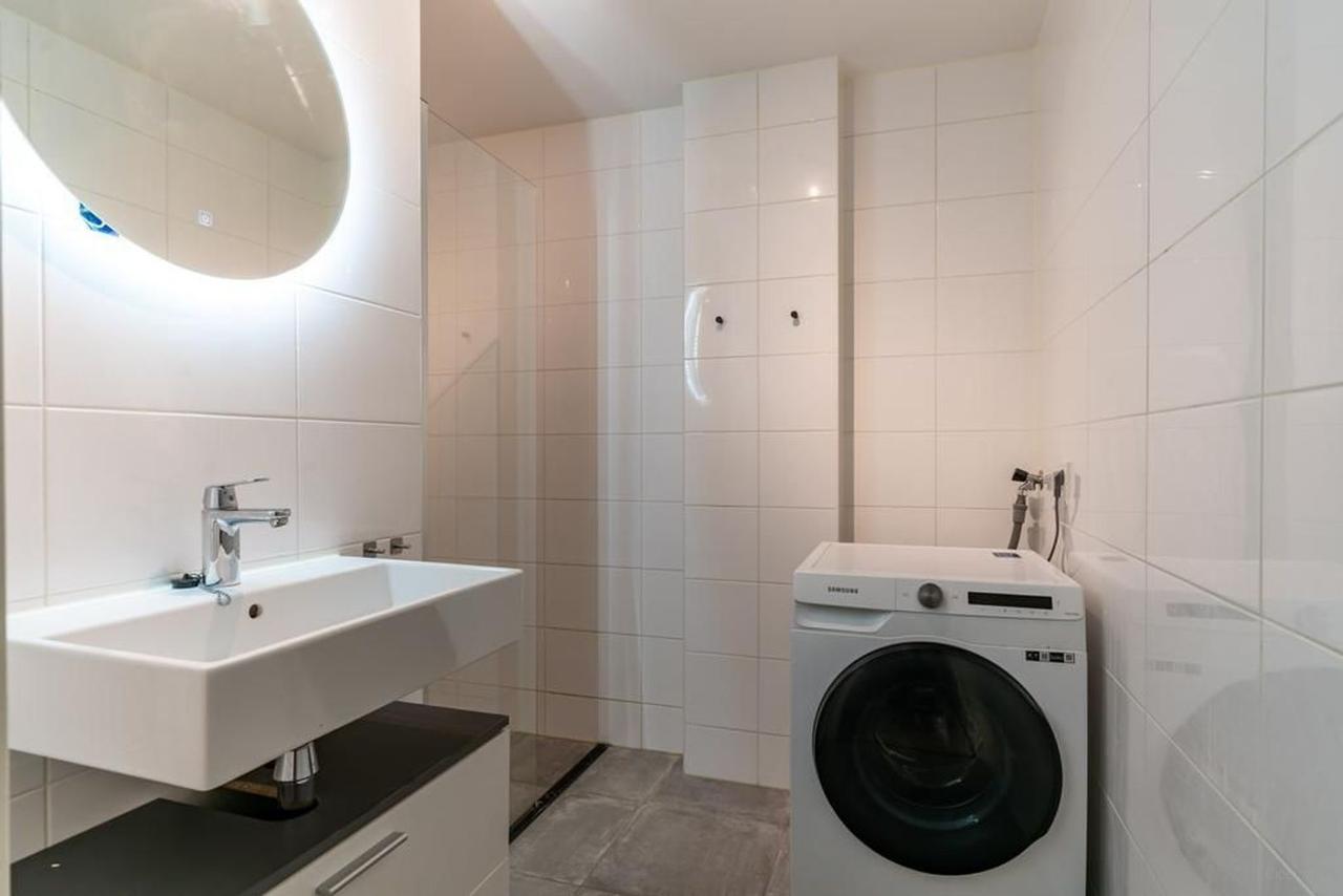 Gemeubileerd 5-kamerappartement met parking - Afbeelding 21