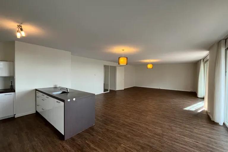 149 m² appartement met balkon in Veldhoven - Afbeelding 2