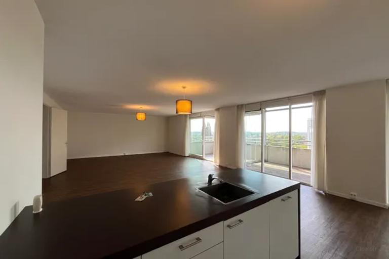 149 m² appartement met balkon in Veldhoven - Afbeelding 3