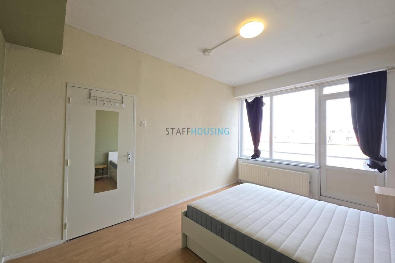 110 m² met 4 slaapkamers en balkon - Afbeelding 6