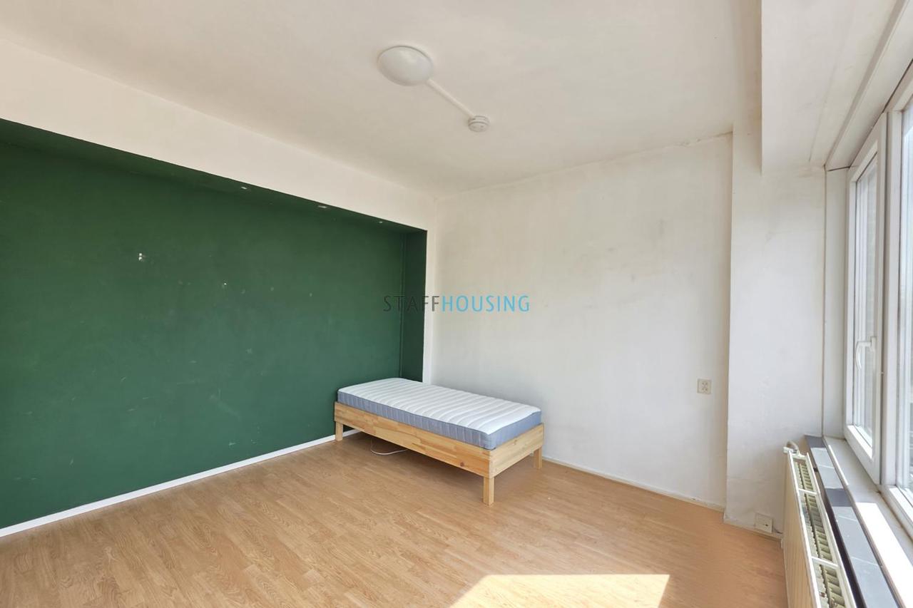 110 m² met 4 slaapkamers en balkon - Afbeelding 17