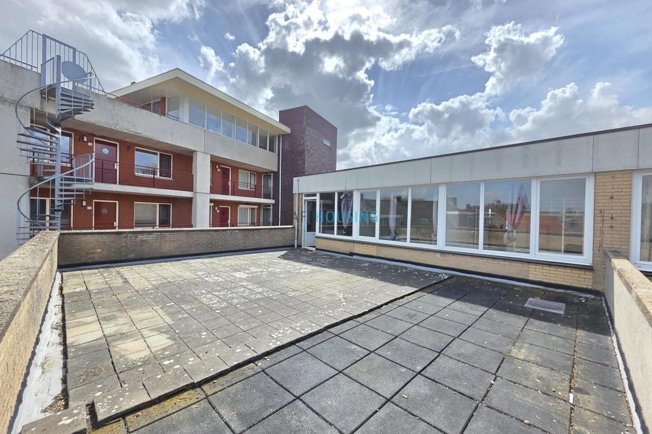 110 m² met 4 slaapkamers en balkon - Afbeelding 24