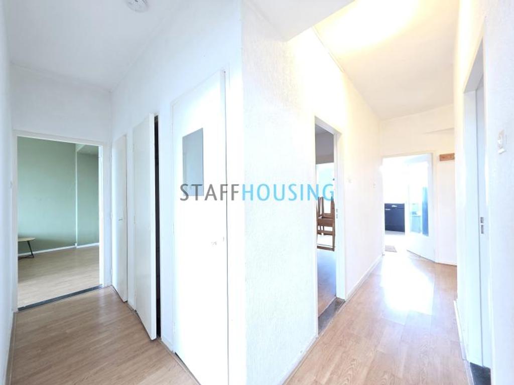 110 m² appartement met 4 slaapkamers - Afbeelding 3