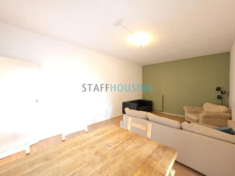 110 m² appartement met 4 slaapkamers - Afbeelding 7