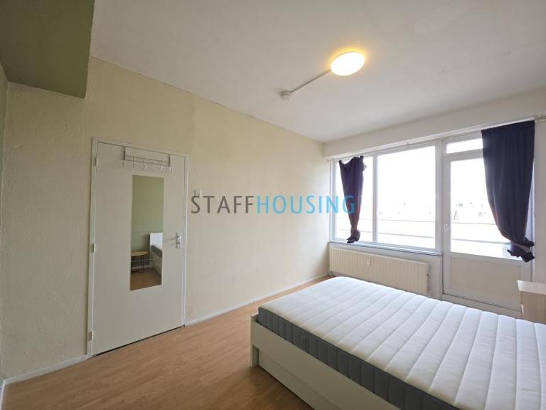 110 m² appartement met 4 slaapkamers - Afbeelding 9