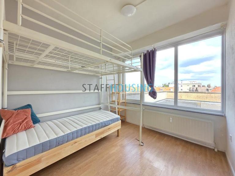 110 m² appartement met 4 slaapkamers - Afbeelding 19