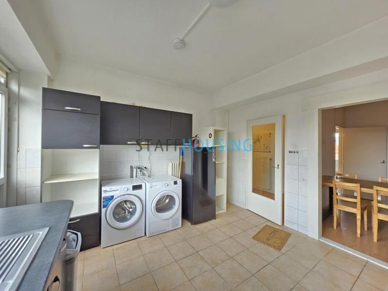 110 m² appartement met 4 slaapkamers - Afbeelding 31