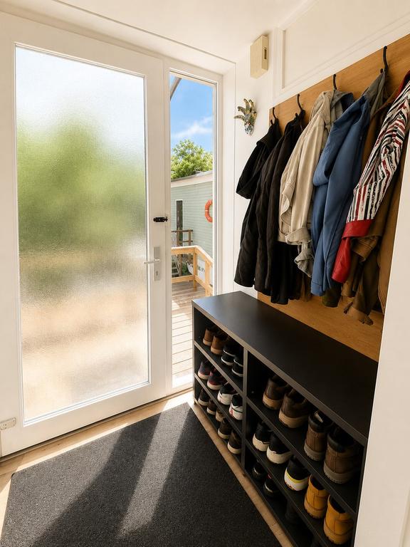 Woonboot met tuin en terras in Amsterdam Noord - Afbeelding 18
