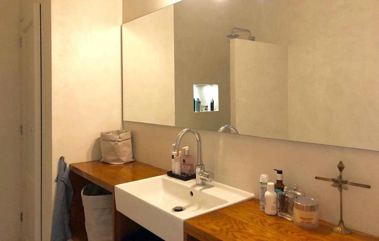 Apartment with 90 m² garden - Image 15