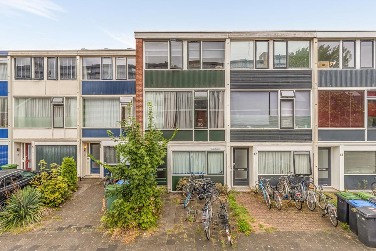 Gemeubileerde kamer met veel licht - Afbeelding 2