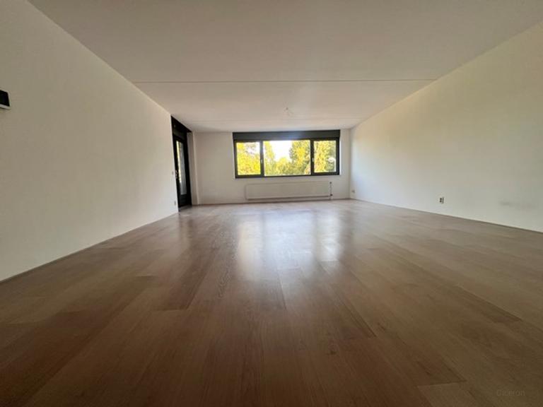 2-slaapkamerappartement met balkon - Afbeelding 3