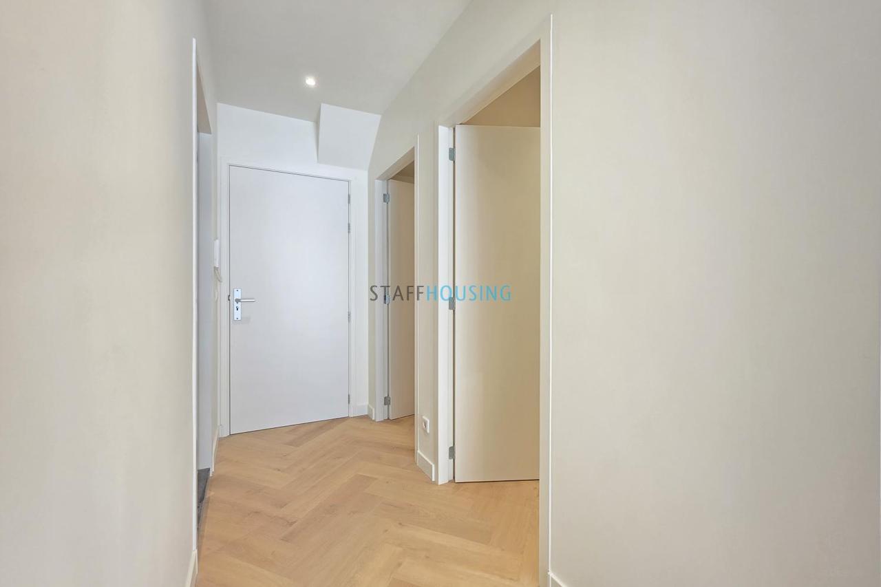 Gemeubileerd 2-kamerappartement met dakterras - Afbeelding 3