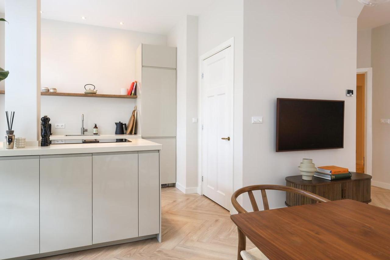 71 m² benedenwoning bij het Vondelpark - Afbeelding 4