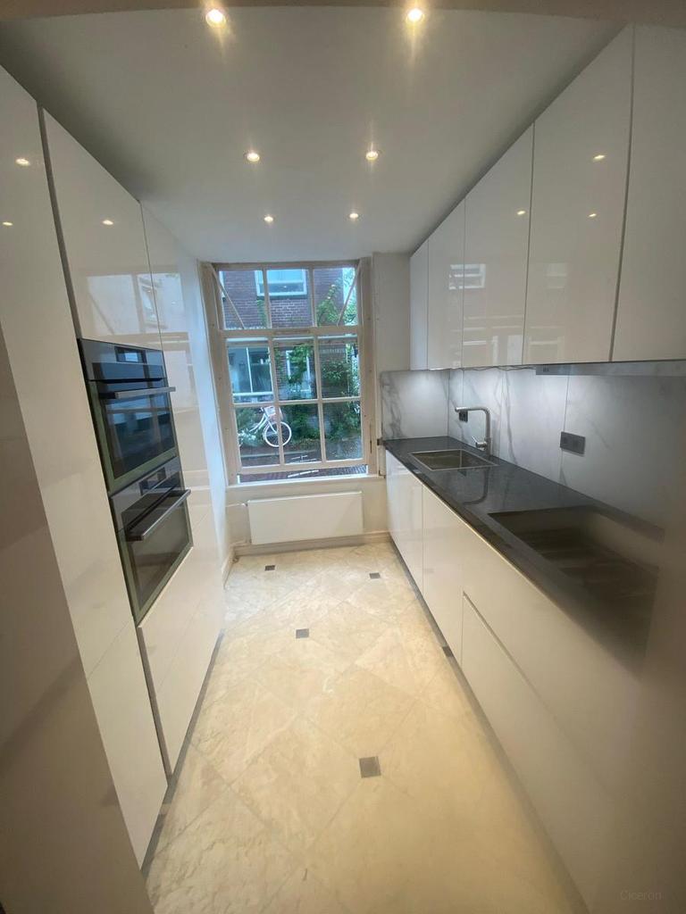 Furnished townhouse in the heart of Weesp - Image 3
