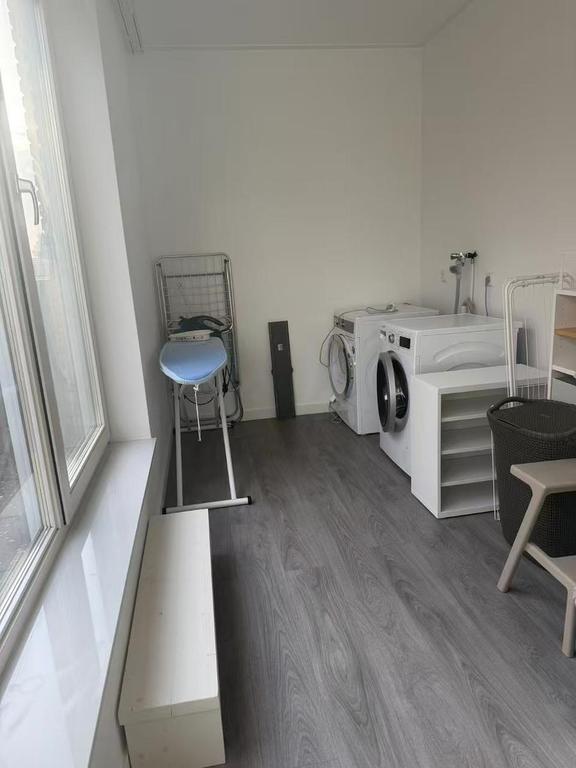 Split-level gezinshuis met waterzicht - Afbeelding 14