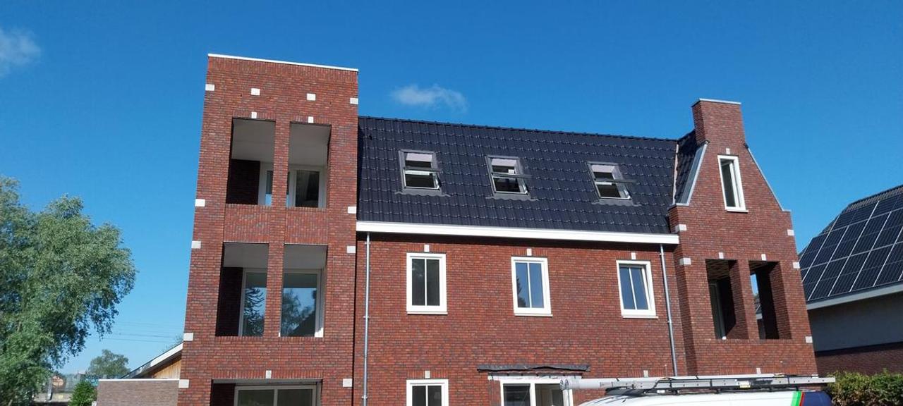 Newly Built Apartment with 3 Bedrooms - Image 3