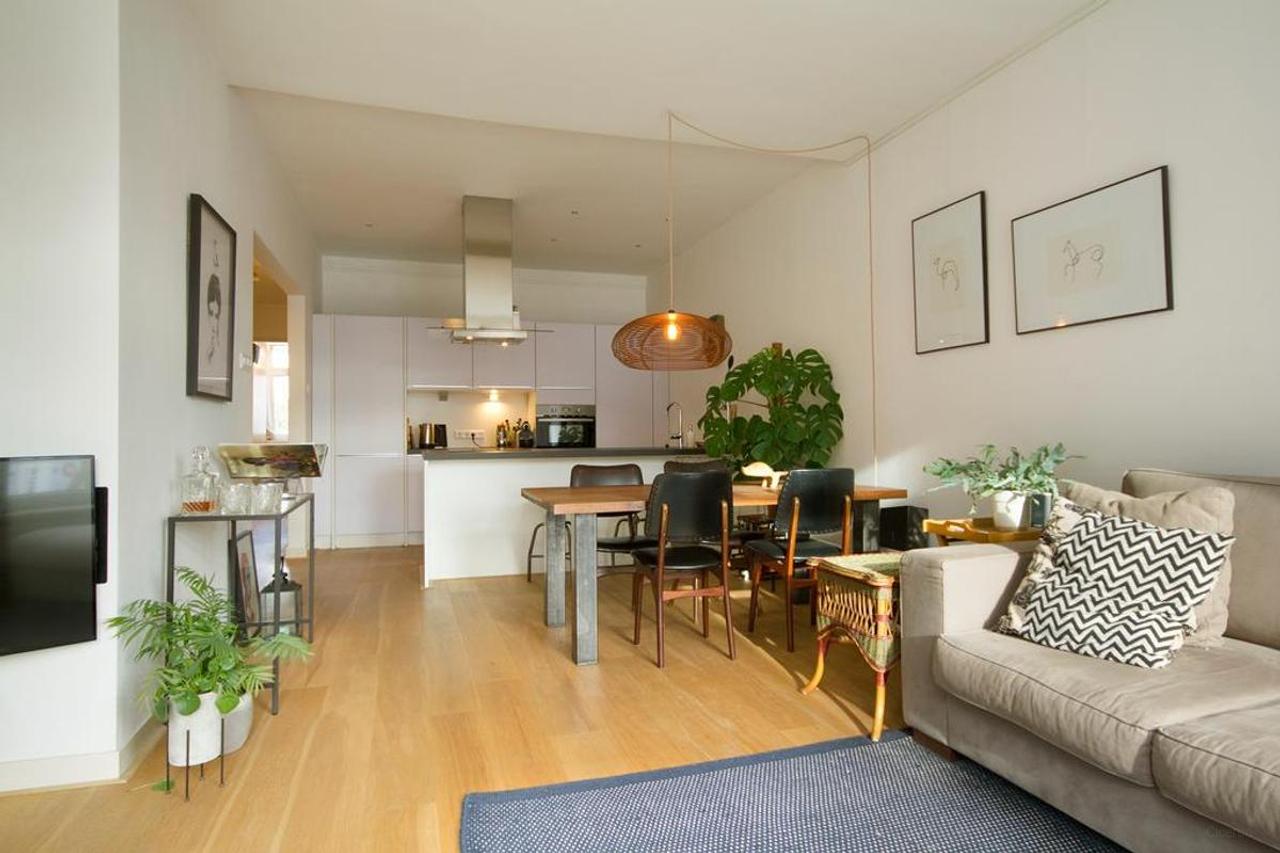 Gemeubileerd appartement met balkon - Afbeelding 6