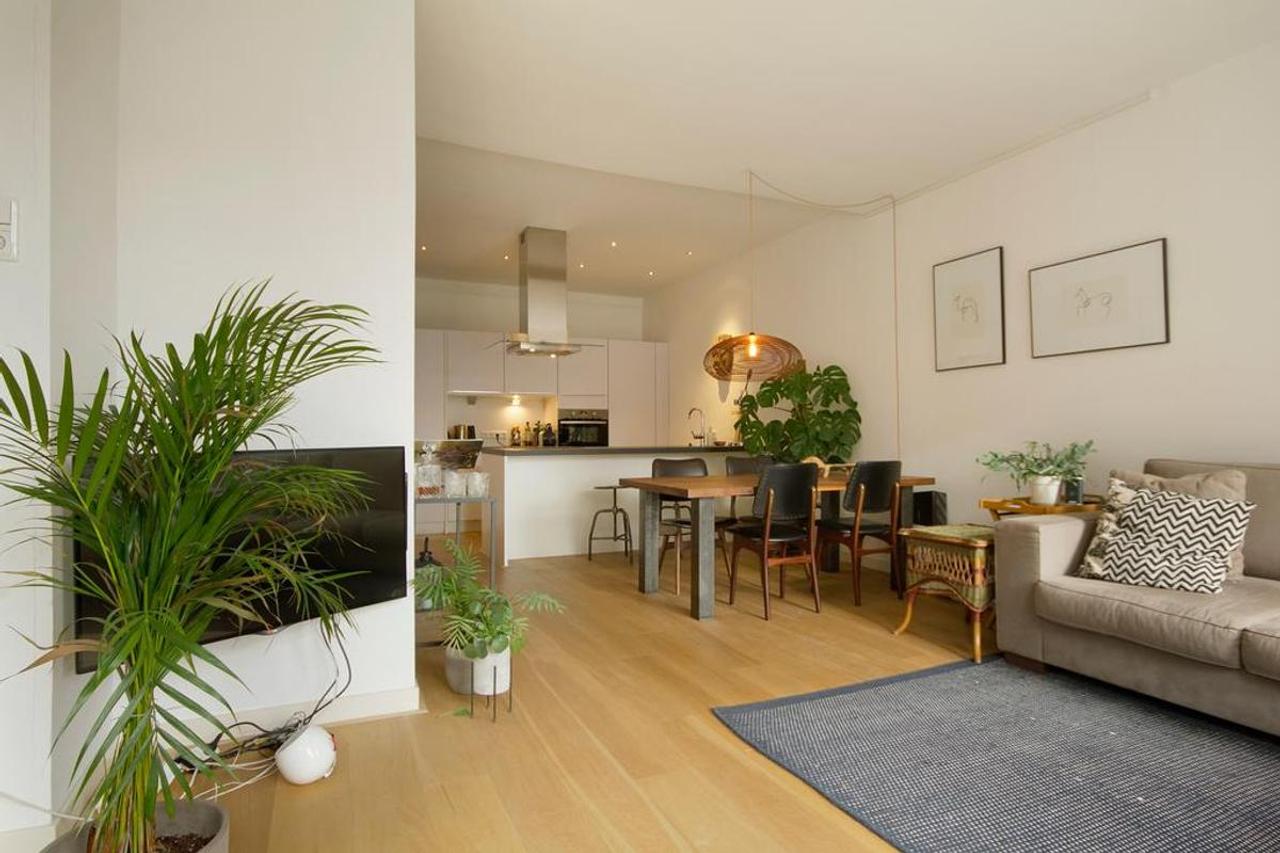 Gemeubileerd appartement met balkon - Afbeelding 9