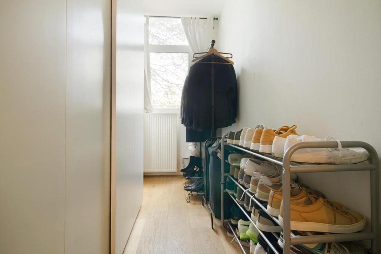 Gemeubileerd appartement met balkon - Afbeelding 12