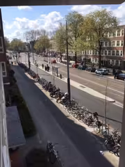 3 slaapkamers en oostbalkon in Amsterdam