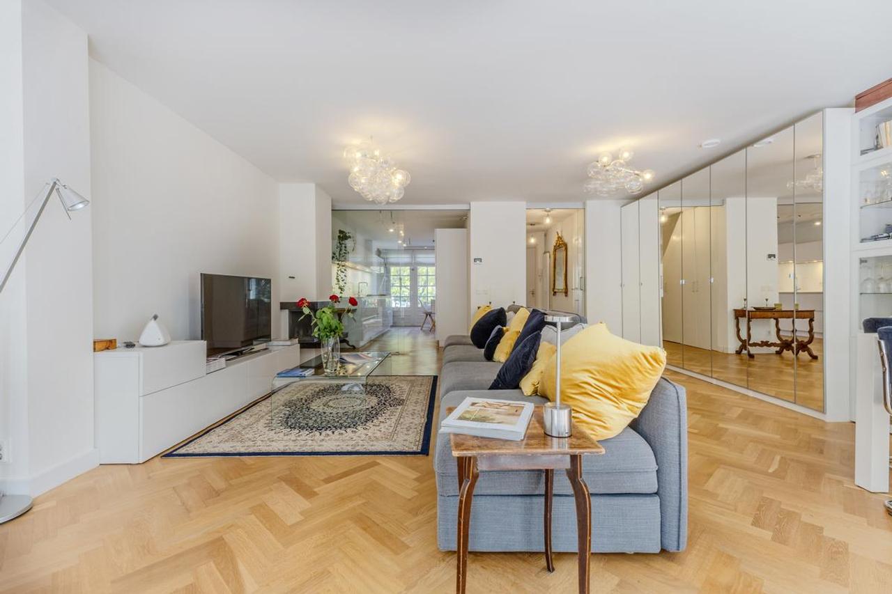 Dubbel benedenhuis met 2 tuinen - Afbeelding 1