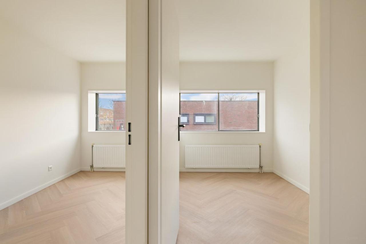 3-slaapkamer huis met tuin in Bijlmer Oost - Afbeelding 4