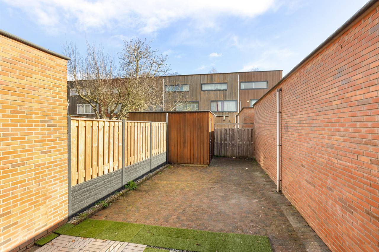 3-slaapkamer huis met tuin in Bijlmer Oost - Afbeelding 16