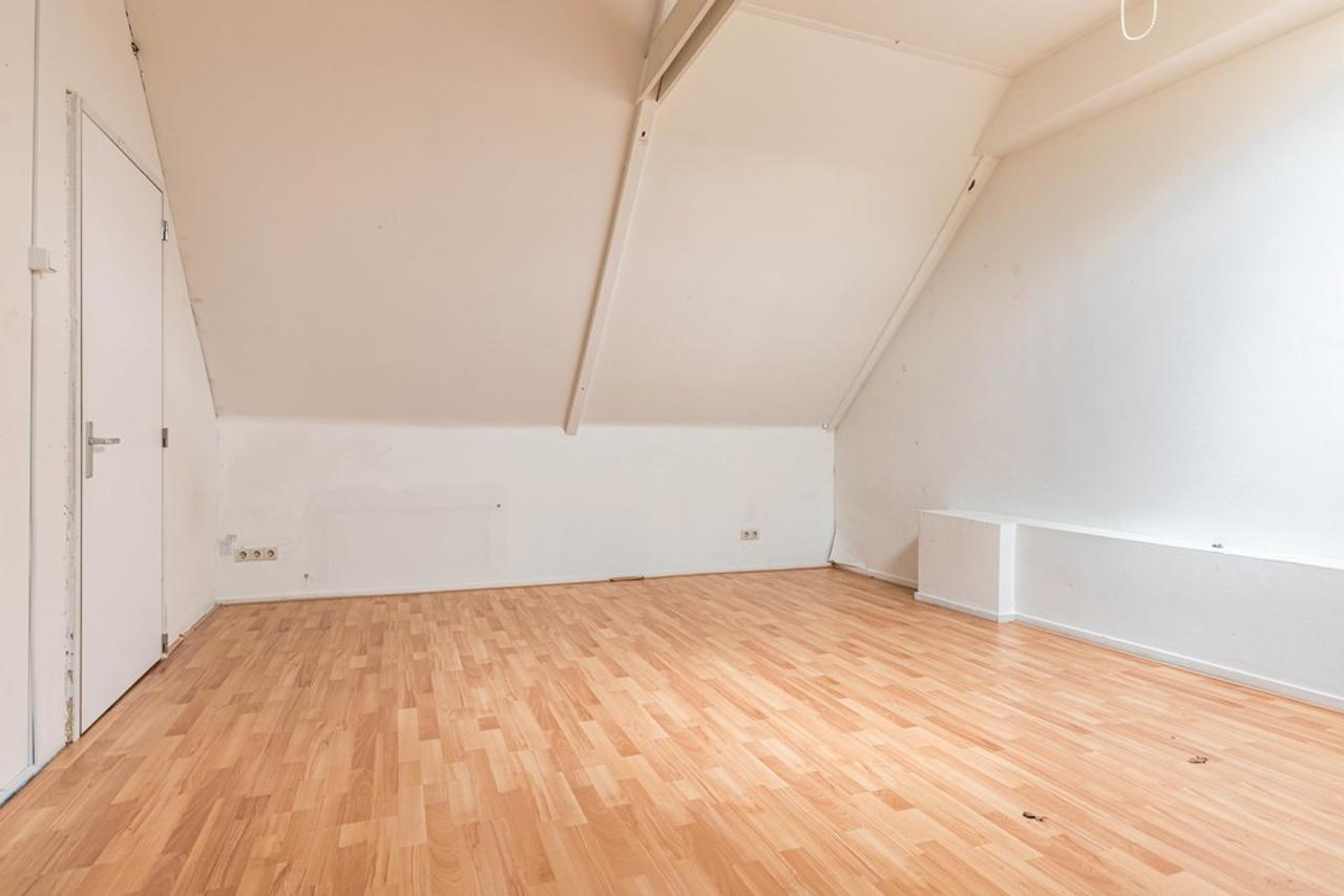 Kamer in gedeeld appartement in Sappemeer - Afbeelding 10