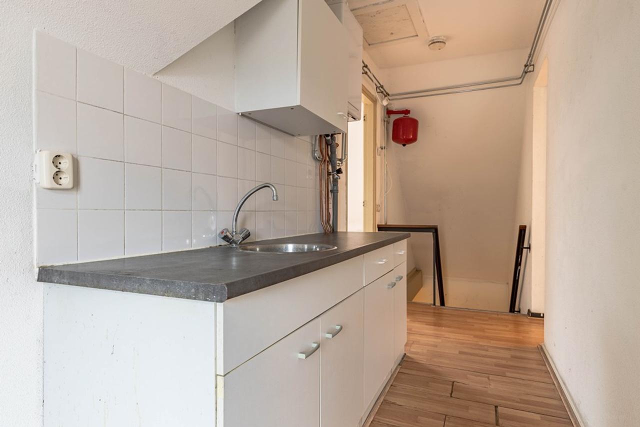 Kamer in gedeeld appartement in Sappemeer - Afbeelding 15