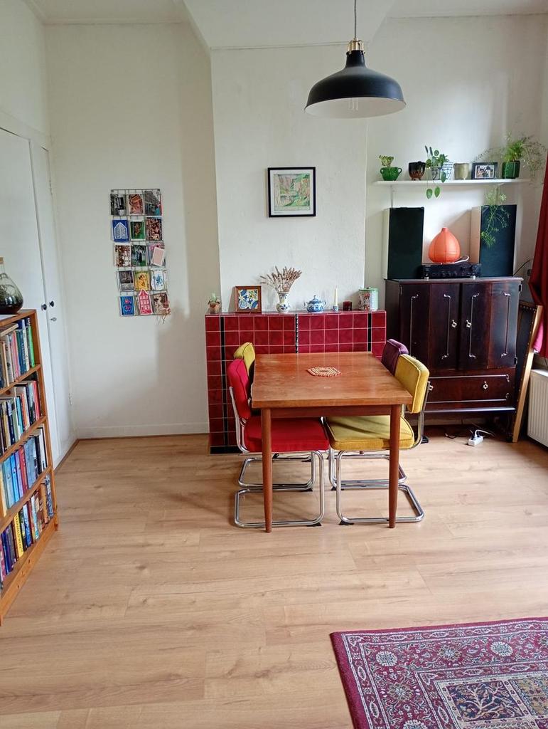 Student Apartment on Square - Image 3
