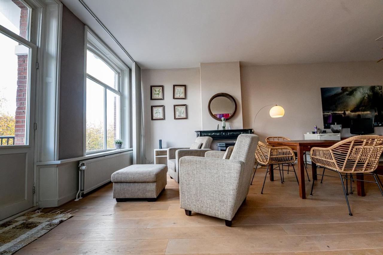 Grachtzicht en balkon aan de Nassaukade - Afbeelding 8