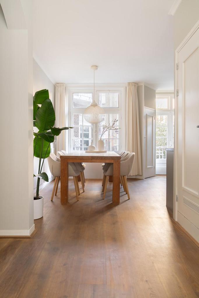 Licht 2-kamerappartement met balkon - Afbeelding 3